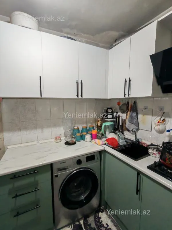 Satılır 2 otaqlı köhnə tikili 45 m²