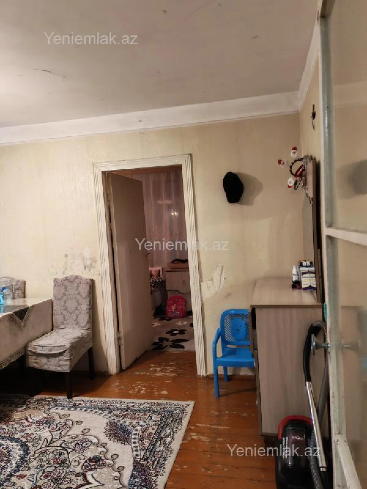 Satılır 2 otaqlı köhnə tikili 45 m²