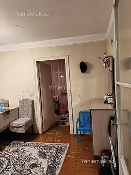 Satılır 2 otaqlı köhnə tikili 45 m²