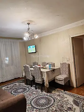 Satılır 2 otaqlı köhnə tikili 45 m²