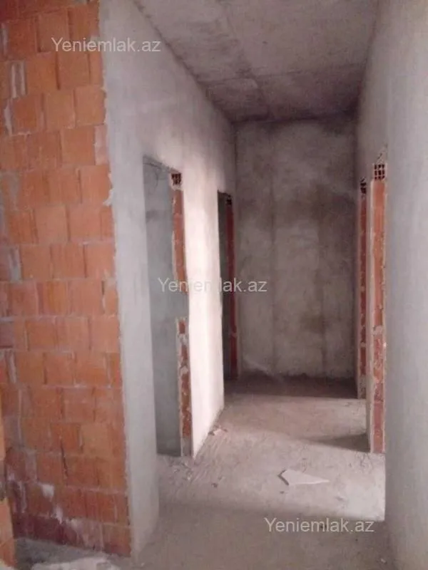 Satılır 3 otaqlı yeni tikili 72 m²