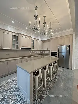 Satılır 4 otaqlı yeni tikili 165 m²