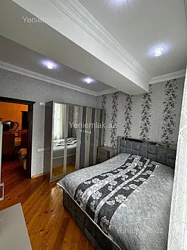 Satılır 4 otaqlı yeni tikili 130 m²