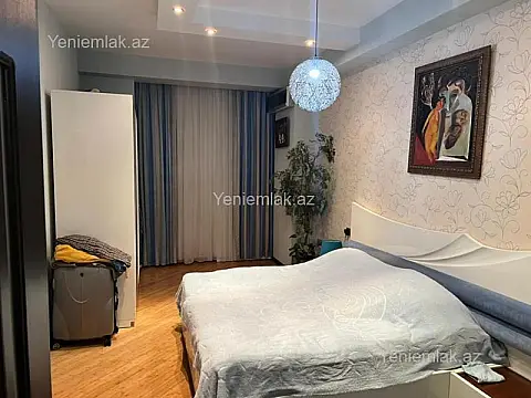 Satılır 4 otaqlı yeni tikili 160 m²