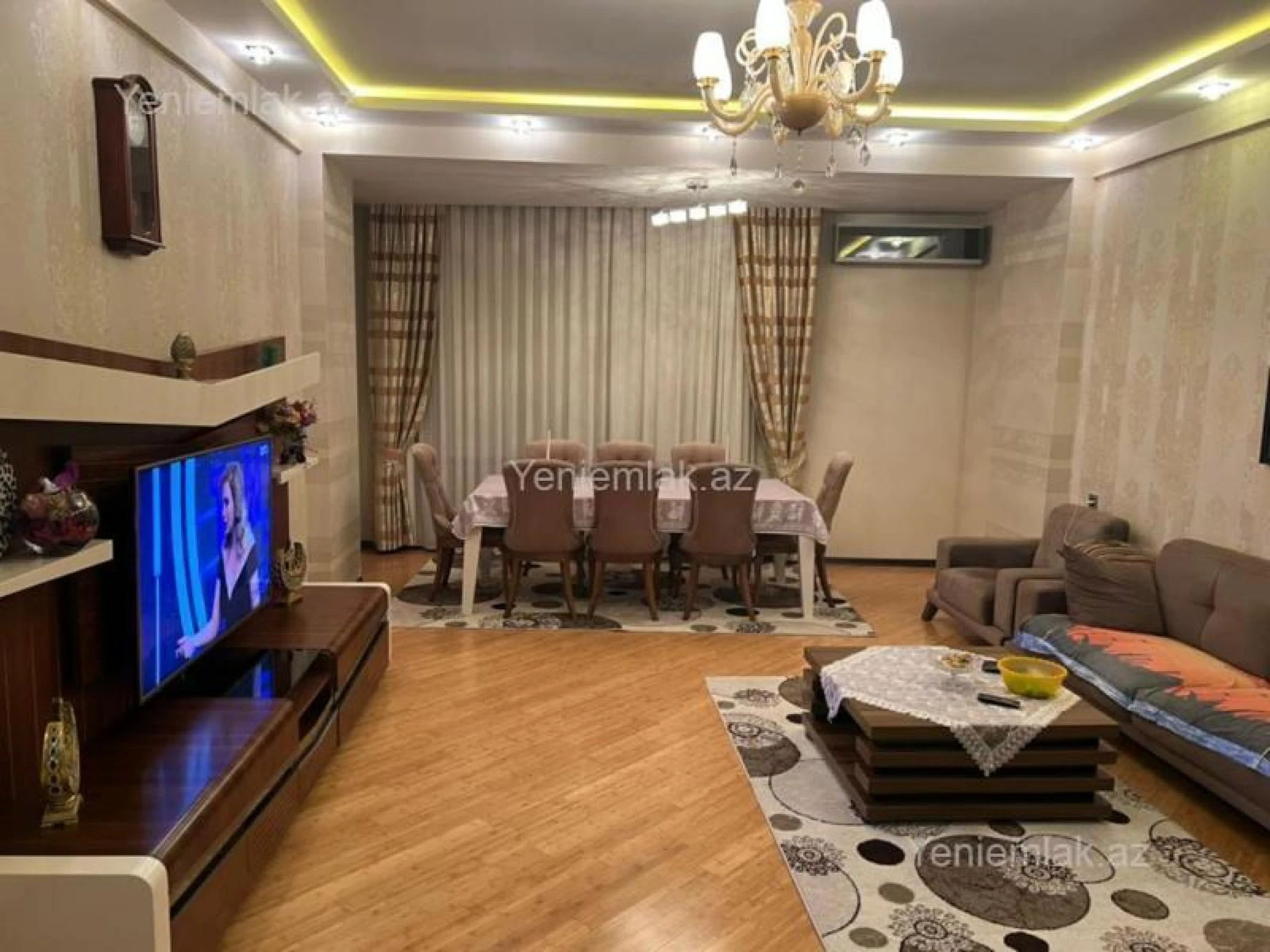 Satılır 4 otaqlı yeni tikili 160 m²