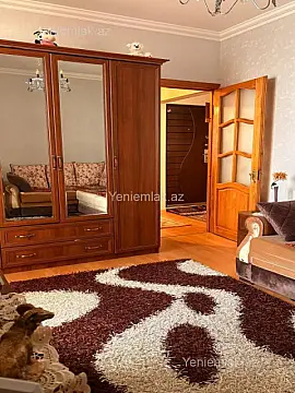 Satılır 2 otaqlı köhnə tikili 65 m²