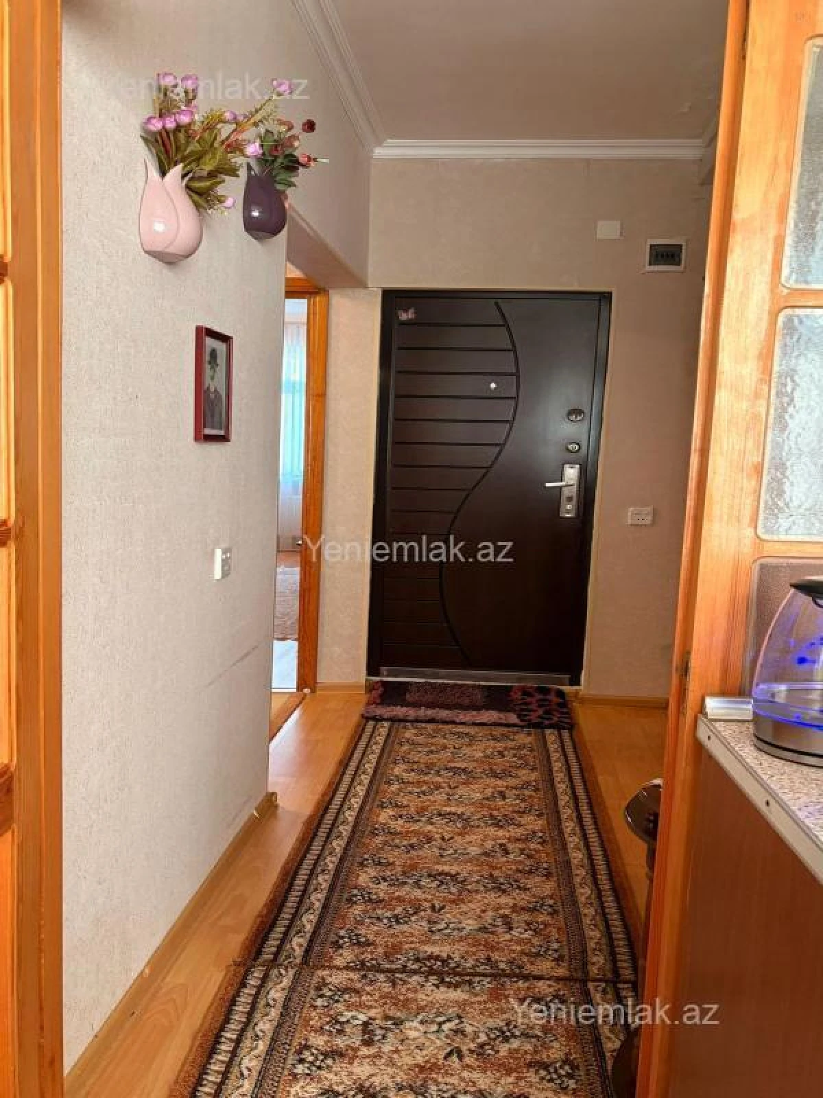 Satılır 2 otaqlı köhnə tikili 65 m²