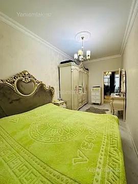 Satılır 2 otaqlı köhnə tikili 60 m²