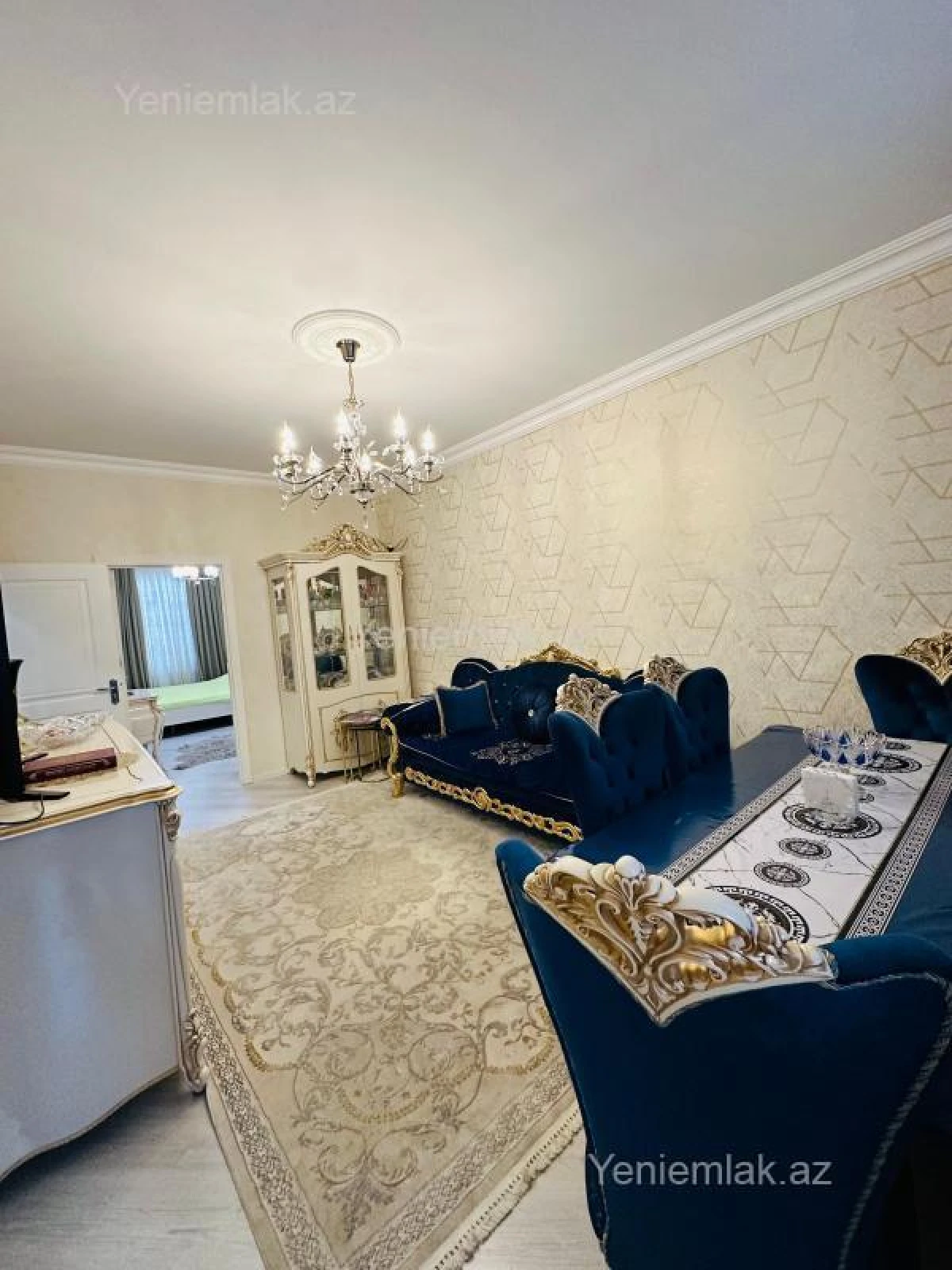 Satılır 2 otaqlı köhnə tikili 60 m²