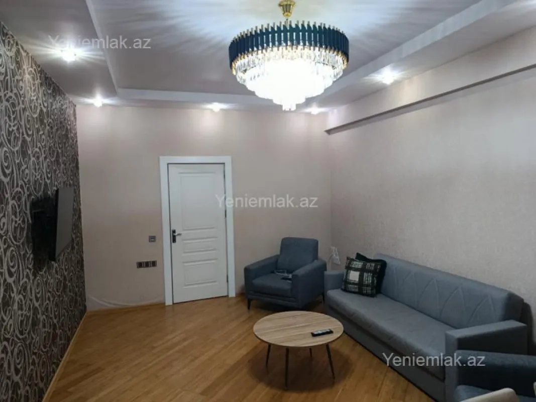 Satılır 2 otaqlı yeni tikili 80 m²