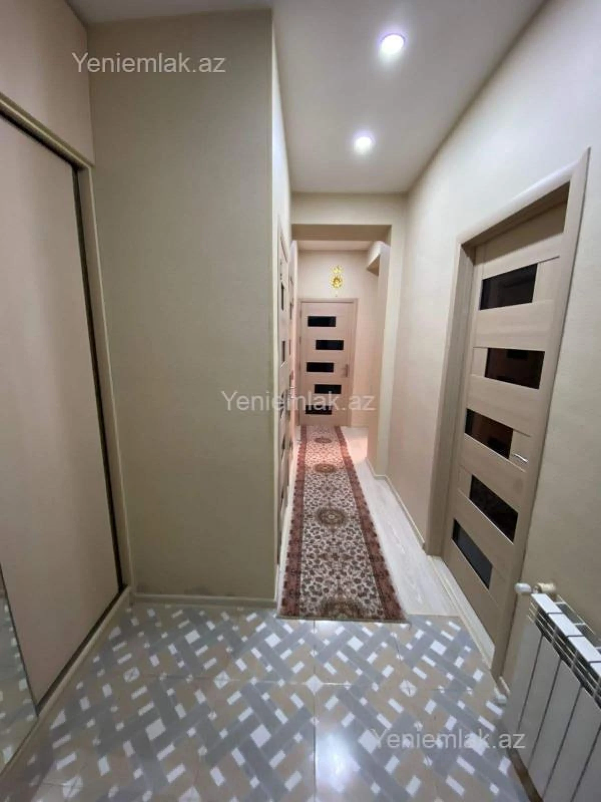 Satılır 3 otaqlı yeni tikili 75 m²
