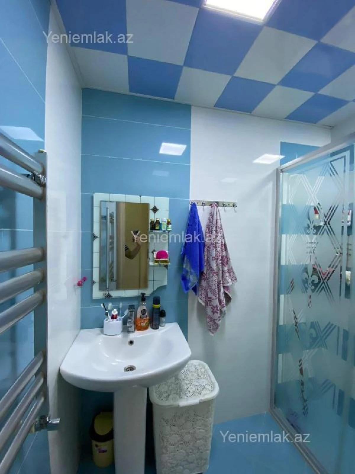 Satılır 3 otaqlı yeni tikili 75 m²