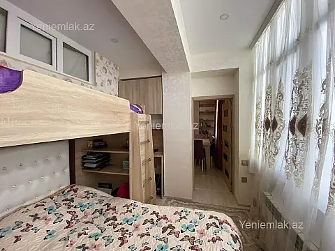 Satılır 3 otaqlı yeni tikili 75 m²