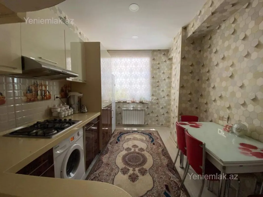 Satılır 3 otaqlı yeni tikili 75 m²