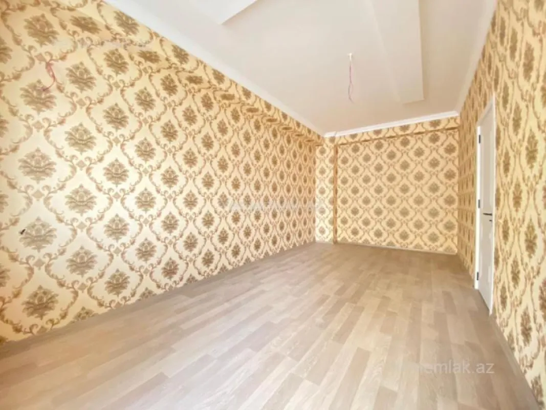 Satılır 3 otaqlı yeni tikili 107.7 m²