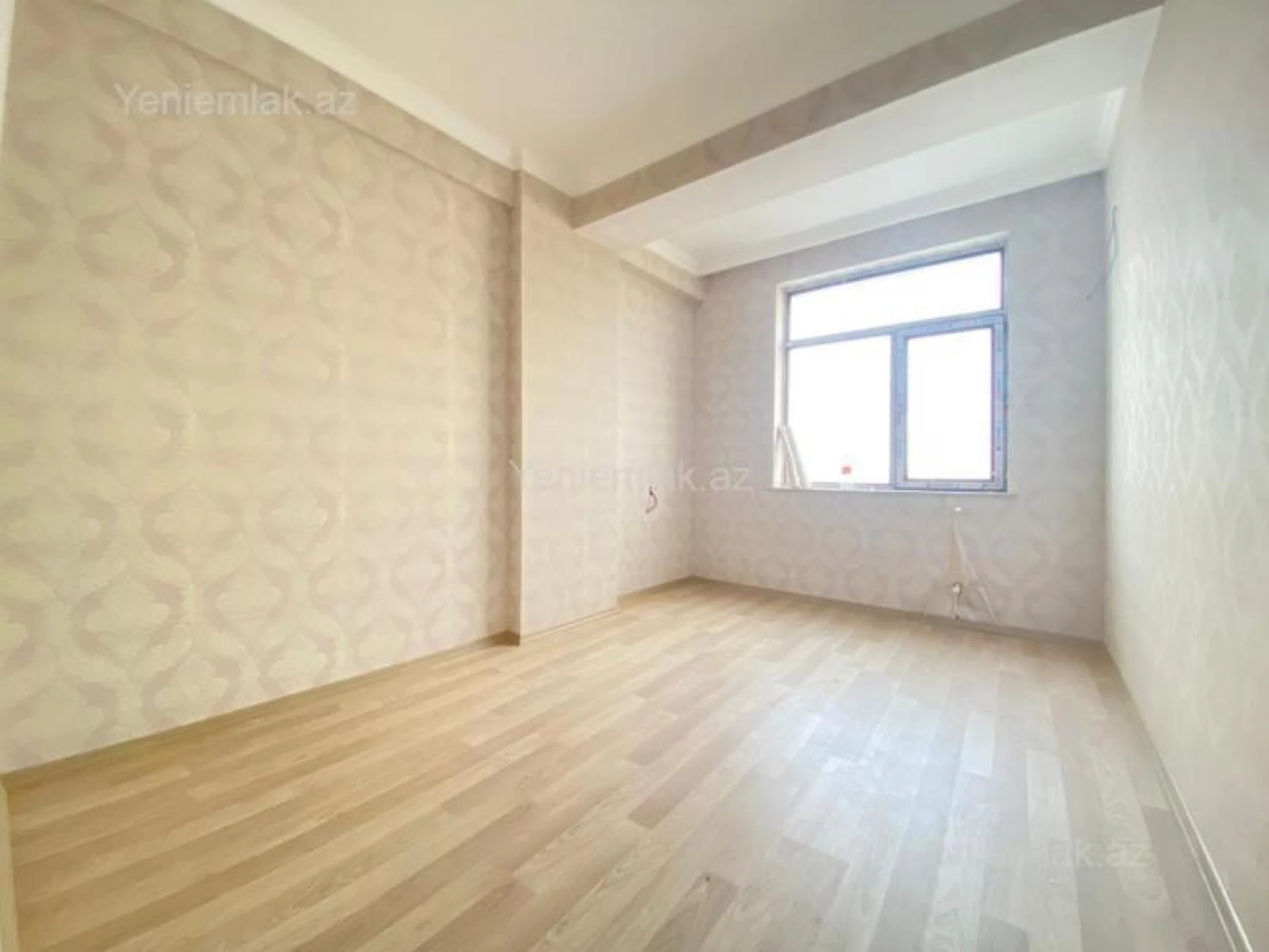 Satılır 3 otaqlı yeni tikili 107.7 m²