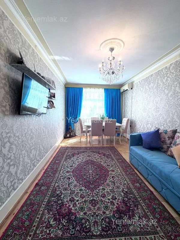 Satılır 3 otaqlı köhnə tikili 80 m²