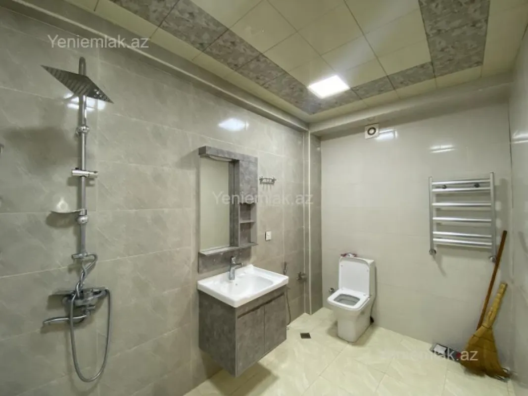 Satılır 2 otaqlı yeni tikili 73 m²