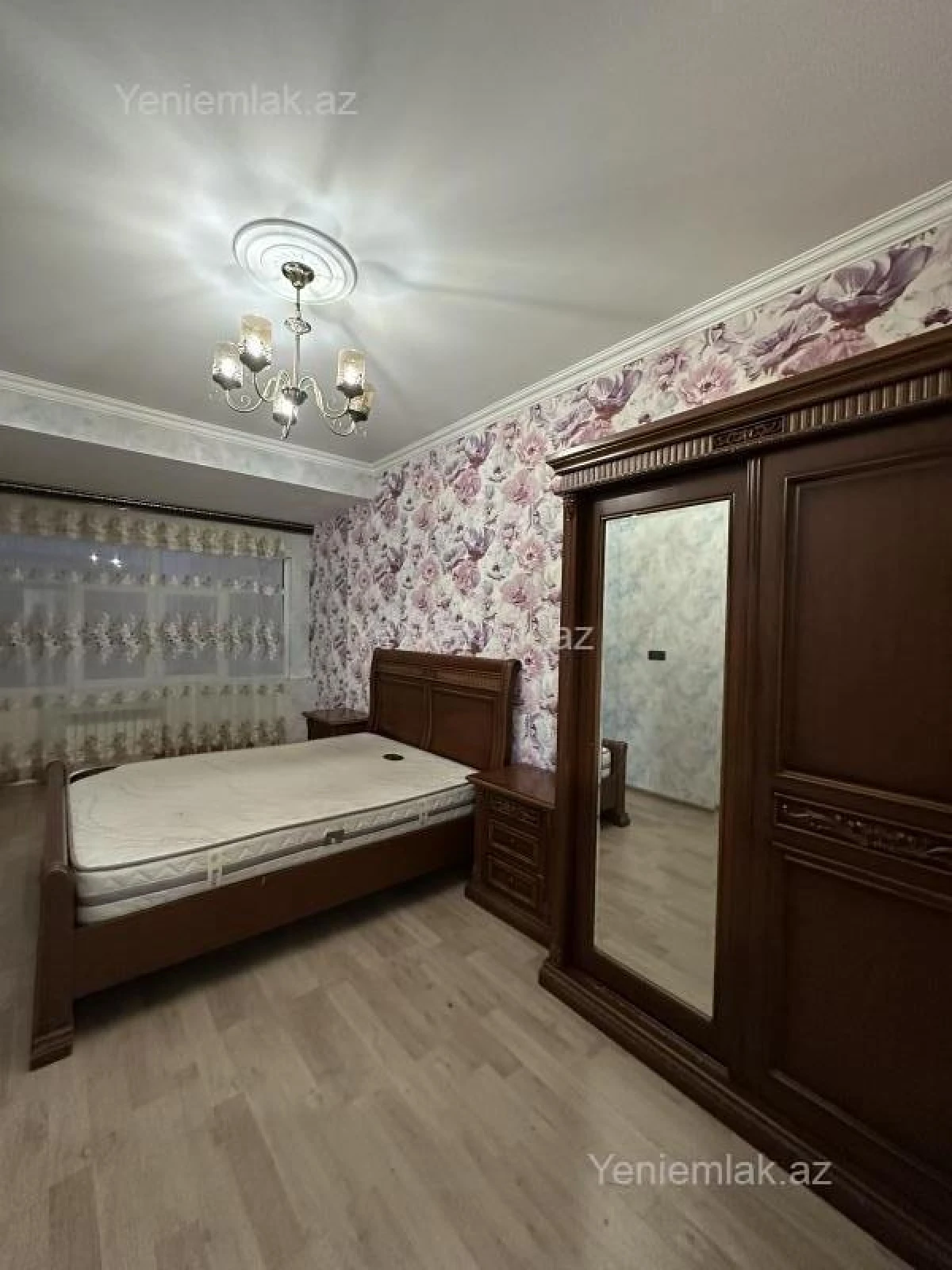 Satılır 4 otaqlı yeni tikili 125 m²