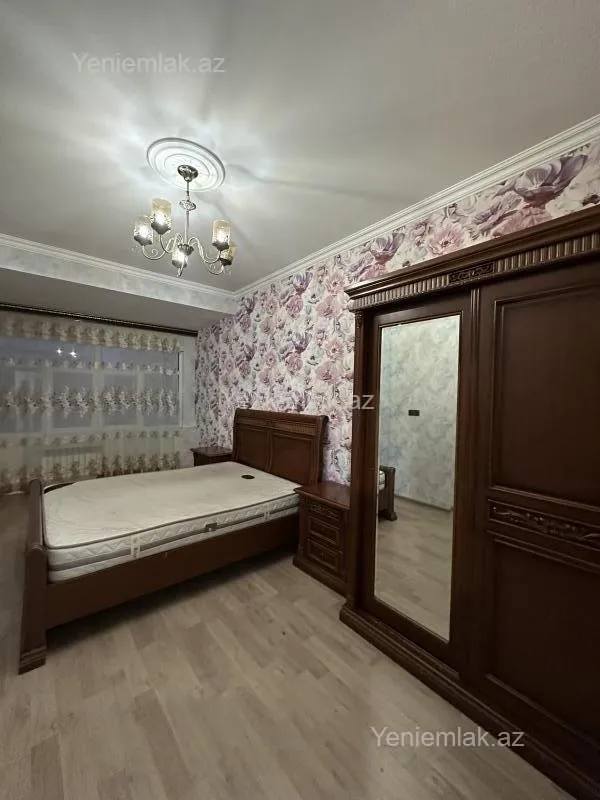 Satılır 4 otaqlı yeni tikili 125 m²