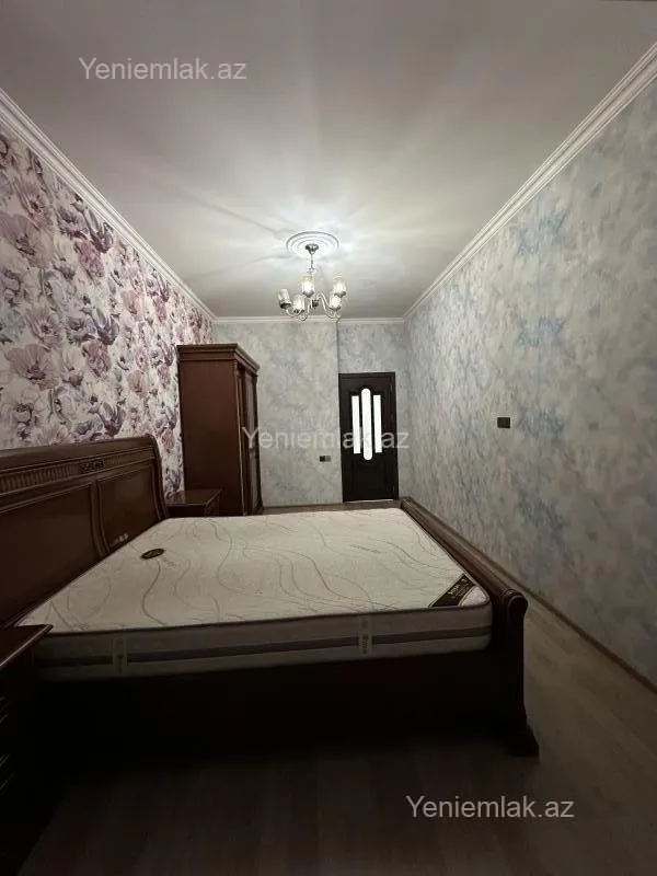 Satılır 4 otaqlı yeni tikili 125 m²