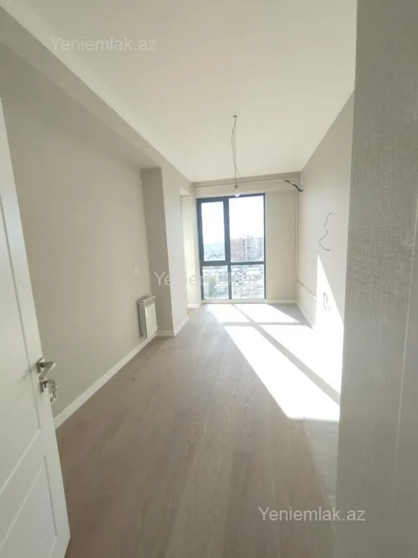Satılır 4 otaqlı yeni tikili 122 m²