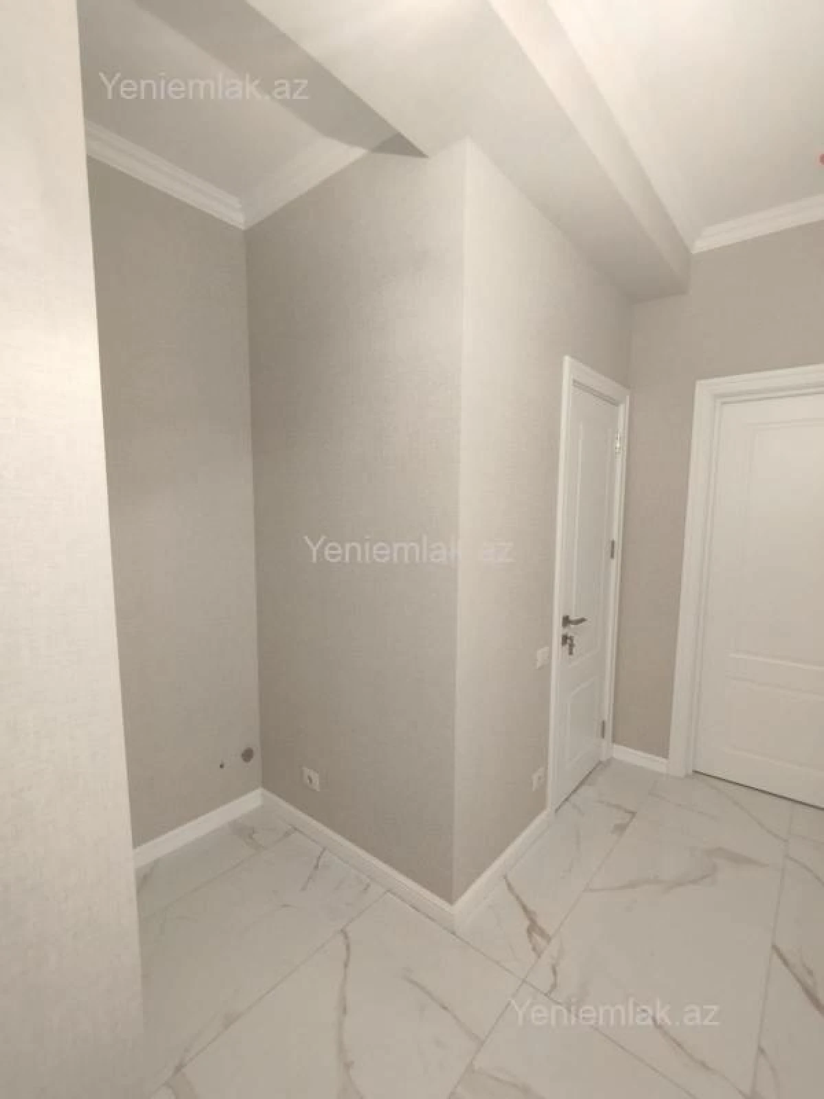 Satılır 4 otaqlı yeni tikili 122 m²