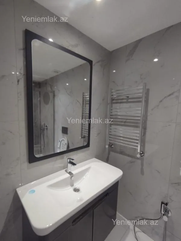 Satılır 4 otaqlı yeni tikili 122 m²