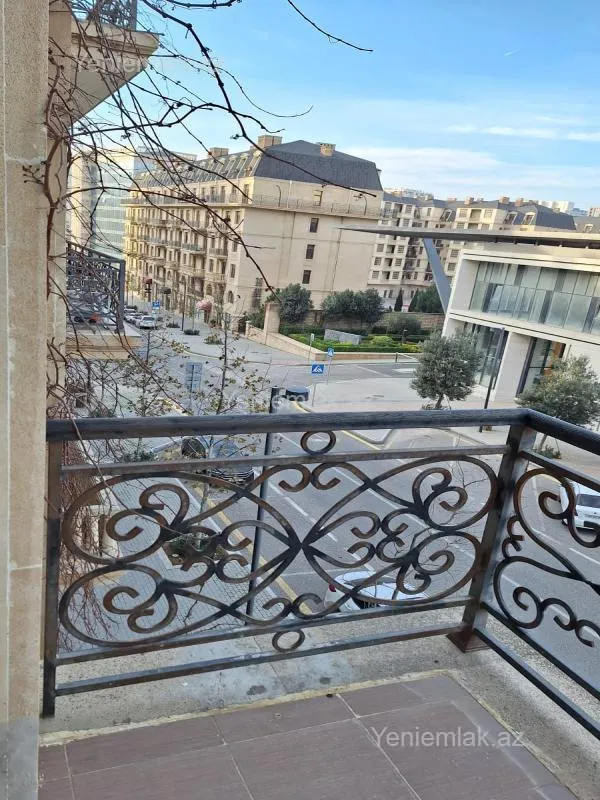 Satılır 2 otaqlı yeni tikili 92 m²