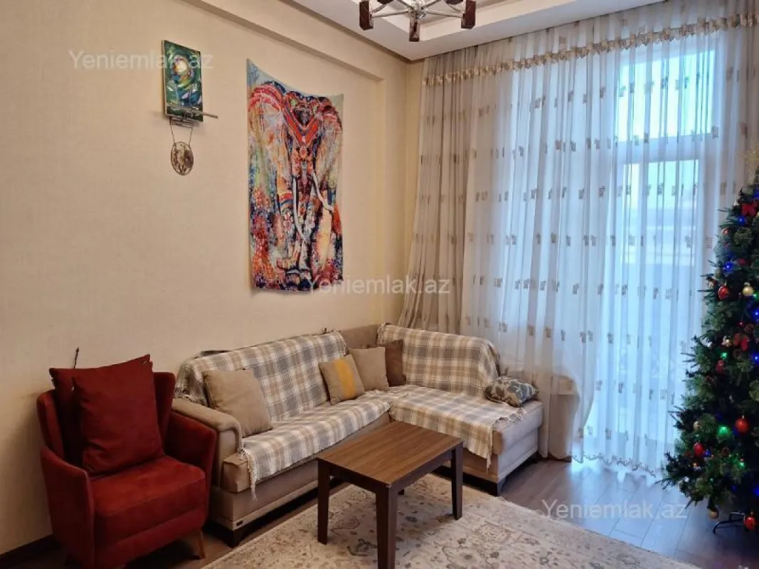 Satılır 2 otaqlı yeni tikili 92 m²