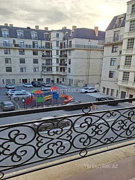 Satılır 2 otaqlı yeni tikili 92 m²