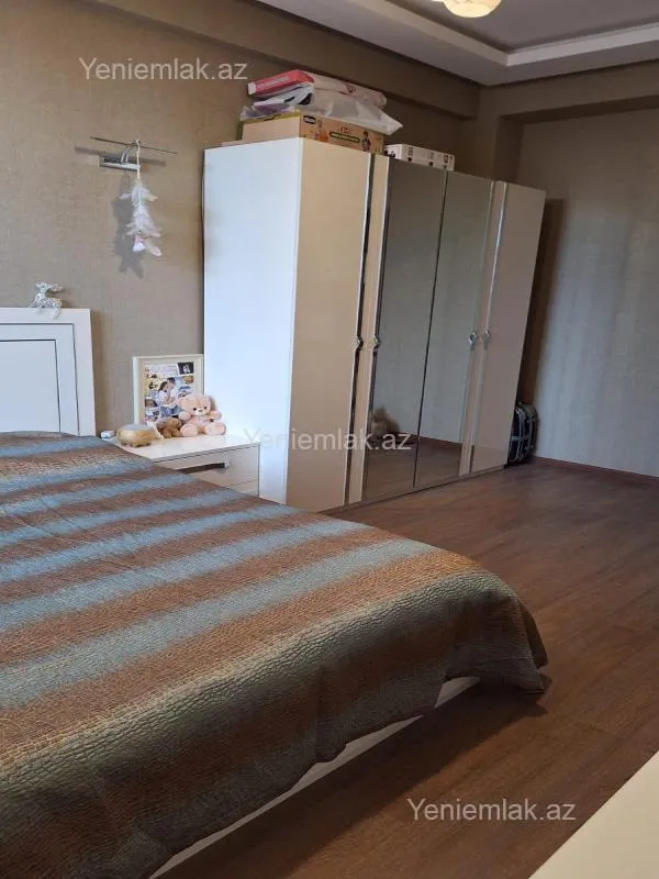 Satılır 2 otaqlı yeni tikili 92 m²