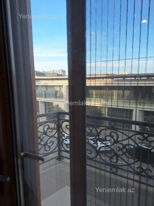 Satılır 2 otaqlı yeni tikili 92 m²