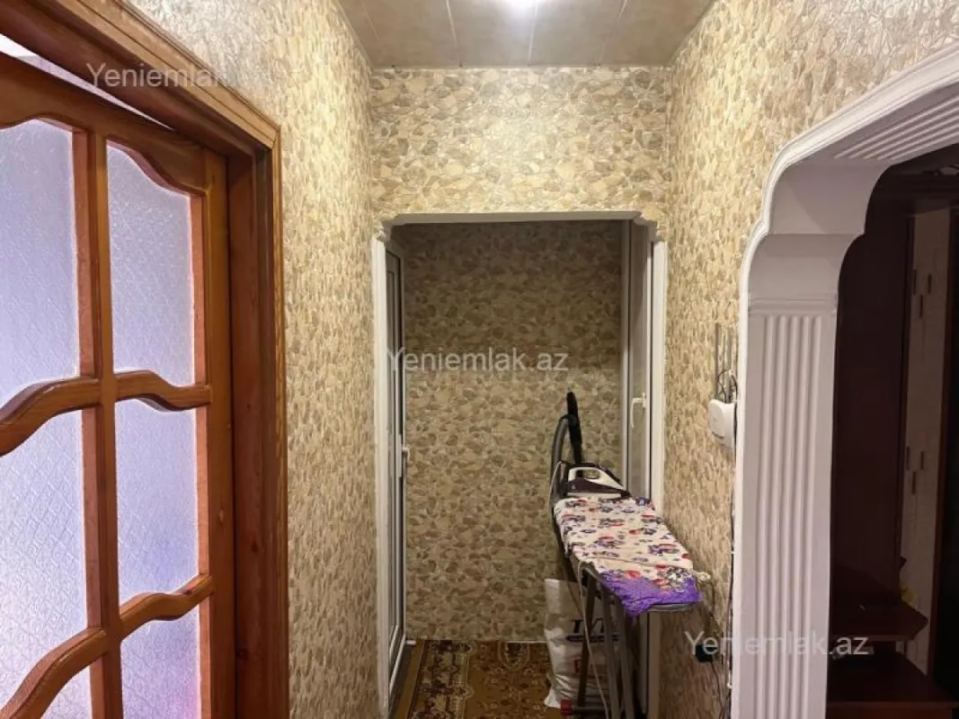 Satılır 3 otaqlı köhnə tikili 74 m²
