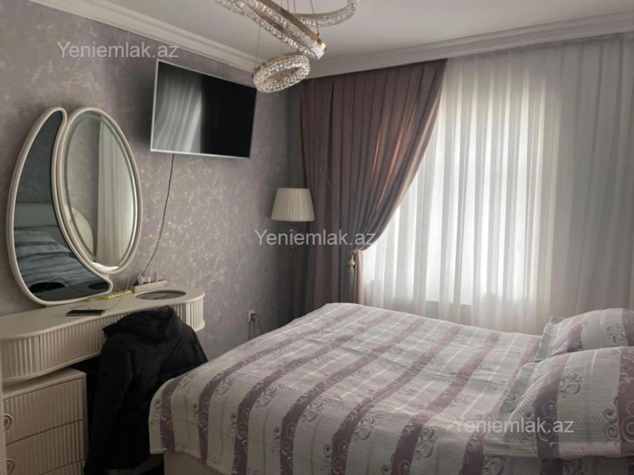 Satılır 3 otaqlı köhnə tikili 74 m²