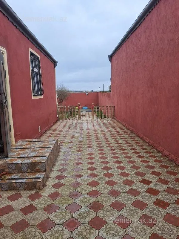 Satılır 4 otaqlı həyət evi 116 m²