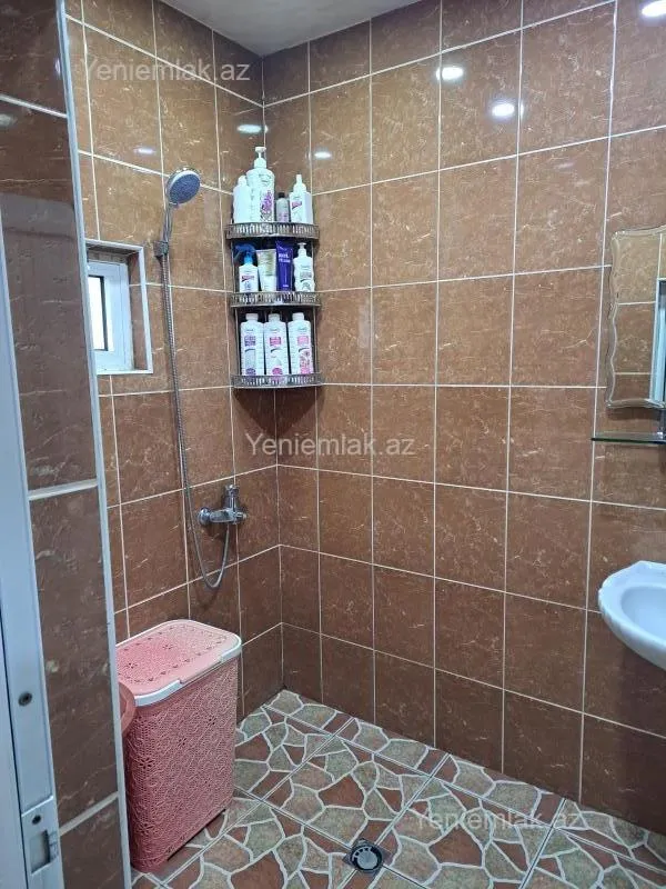 Satılır 4 otaqlı həyət evi 116 m²