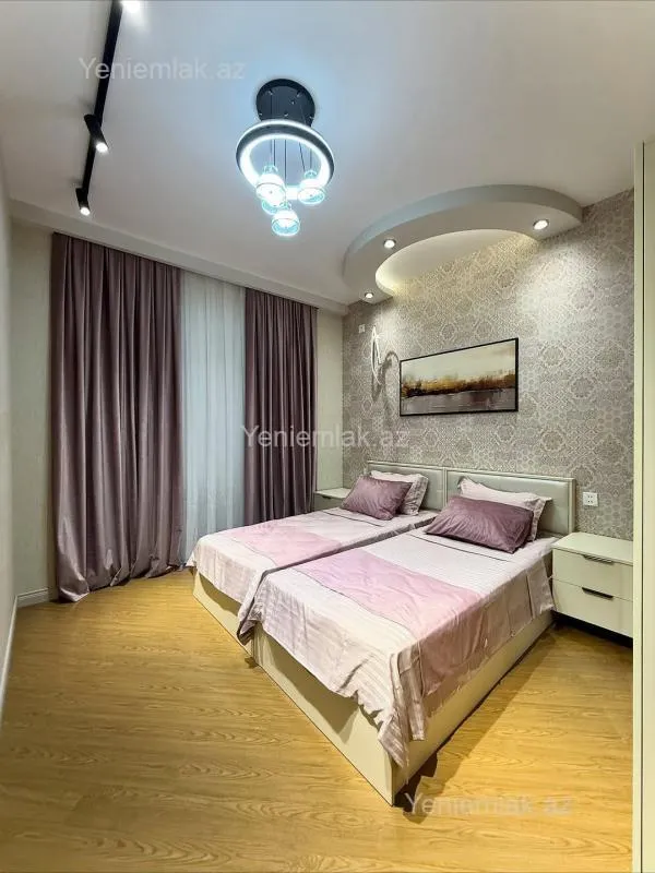 Satılır 3 otaqlı yeni tikili 110 m²