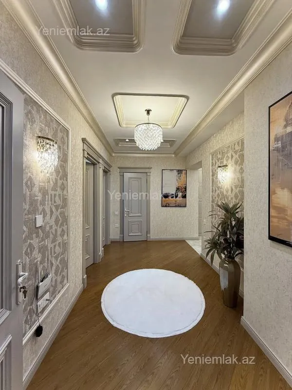 Satılır 3 otaqlı yeni tikili 110 m²