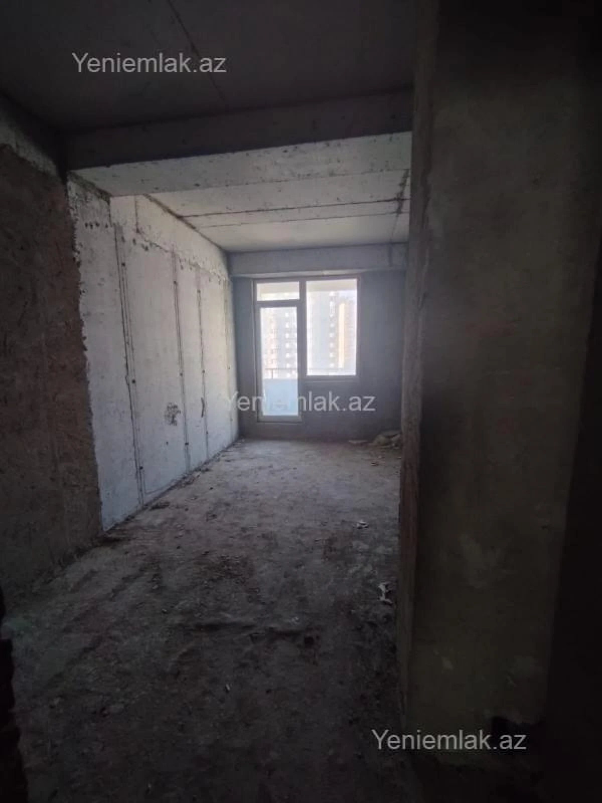 Satılır 3 otaqlı yeni tikili 100 m²