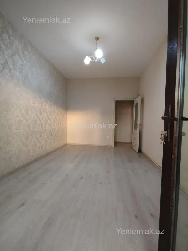 Satılır 2 otaqlı yeni tikili 65 m²