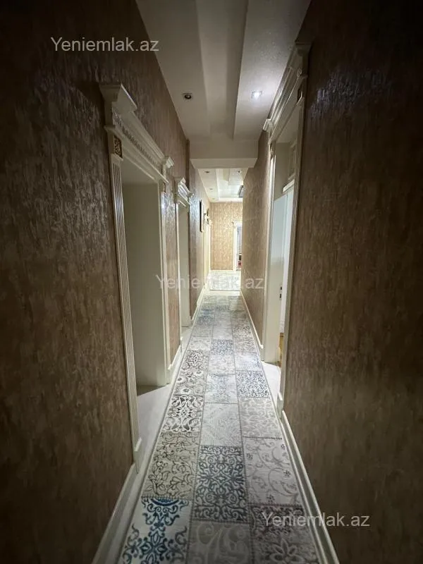 Satılır 4 otaqlı yeni tikili 204 m²