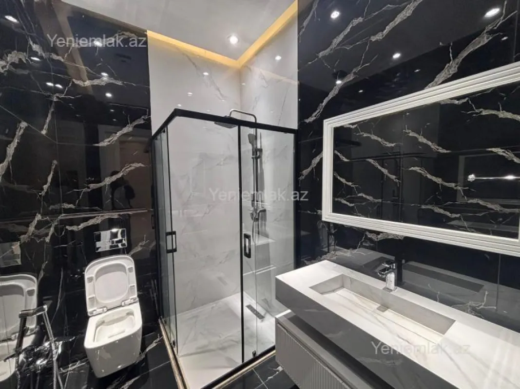 Satılır 4 otaqlı həyət evi 145 m²