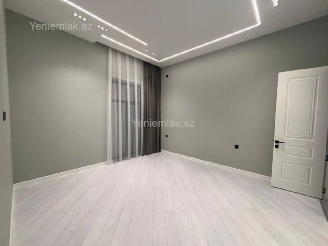 Satılır 4 otaqlı həyət evi 145 m²