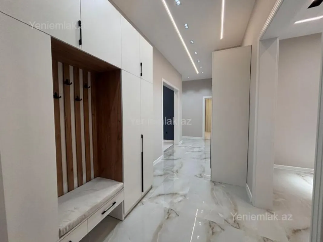 Satılır 4 otaqlı həyət evi 145 m²