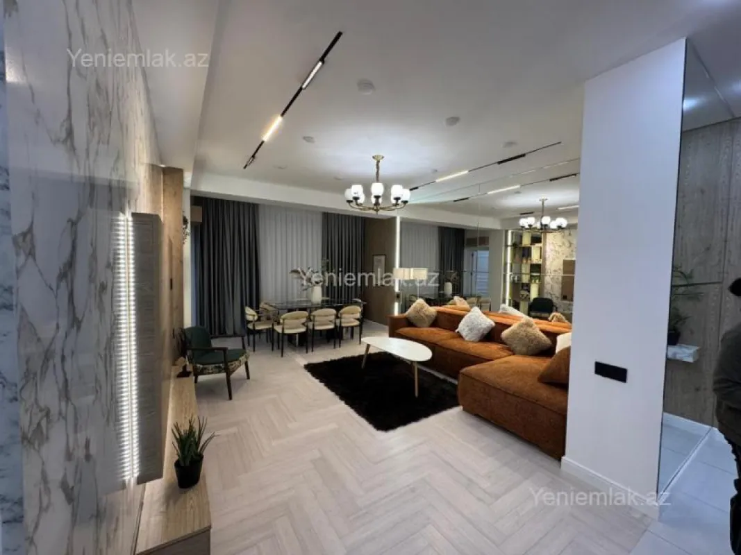 Satılır 3 otaqlı yeni tikili 117 m²