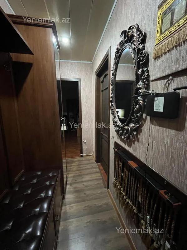 Satılır 3 otaqlı köhnə tikili 75 m²
