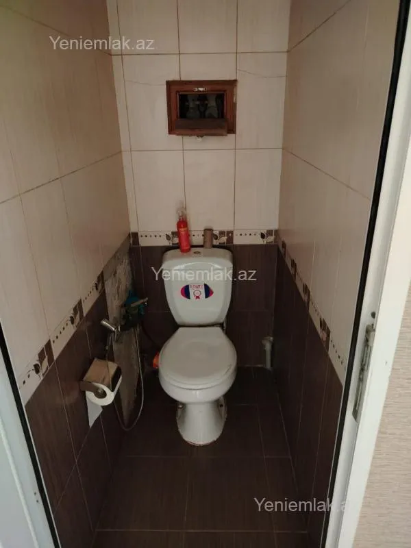 Satılır 2 otaqlı köhnə tikili 65 m²