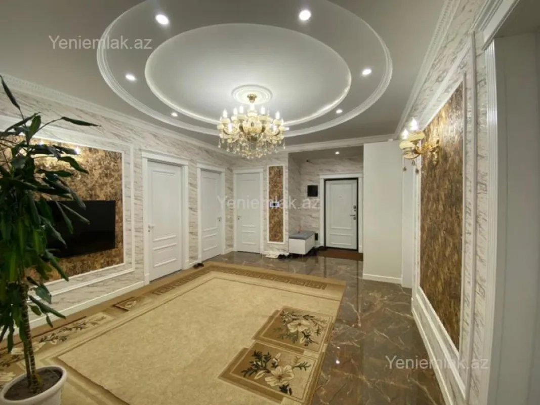 Satılır 5 otaqlı yeni tikili 210 m²