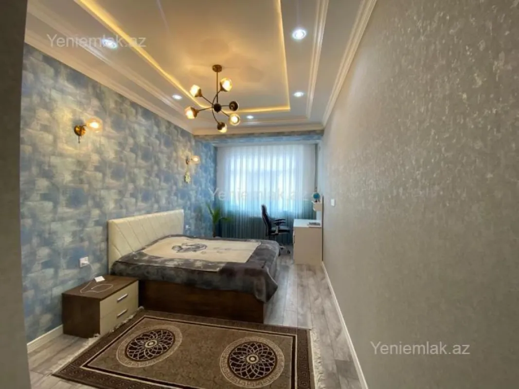 Satılır 5 otaqlı yeni tikili 210 m²